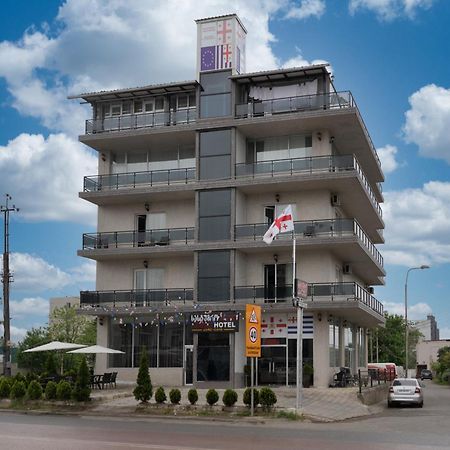 Hotel Carleone Batumi Exterior foto